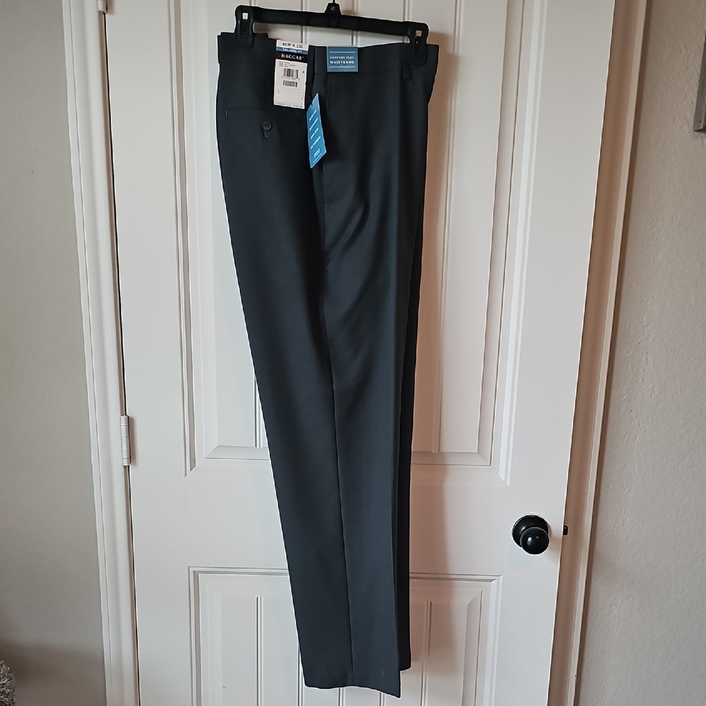NWT Size 40 Haggar Comfort Flex Waistband Charcoal Pants
